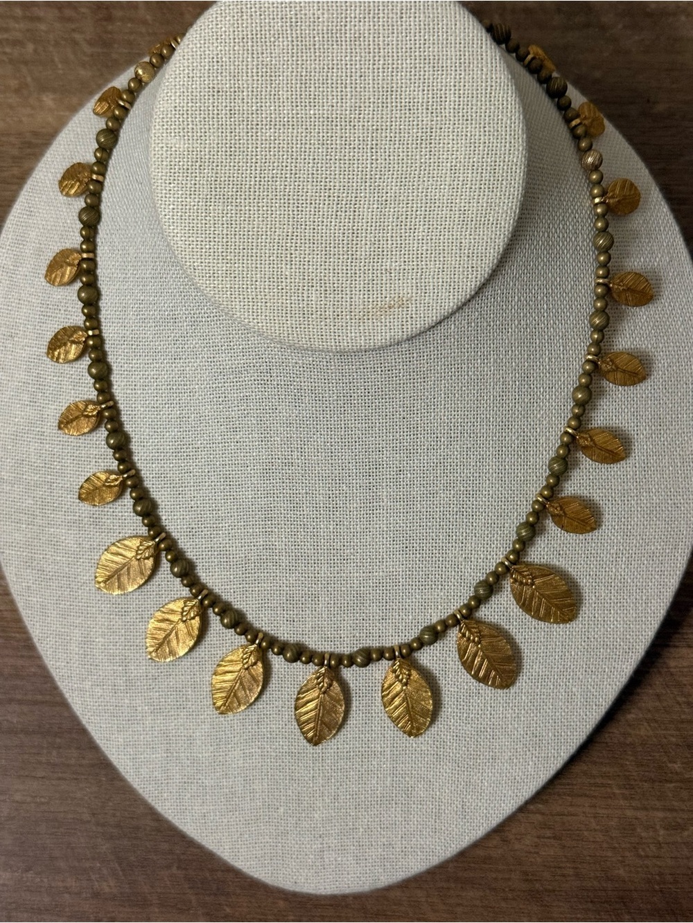 Vintage Karen Reed Bergere Gold Tone Leaf Necklace Nature-Inspired Statement